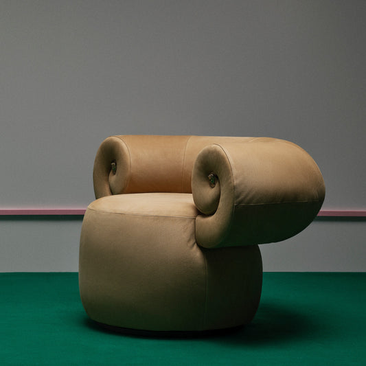 Versace Home - Brand page lifestyle image 4_April 2025